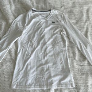 NIKE Small Top